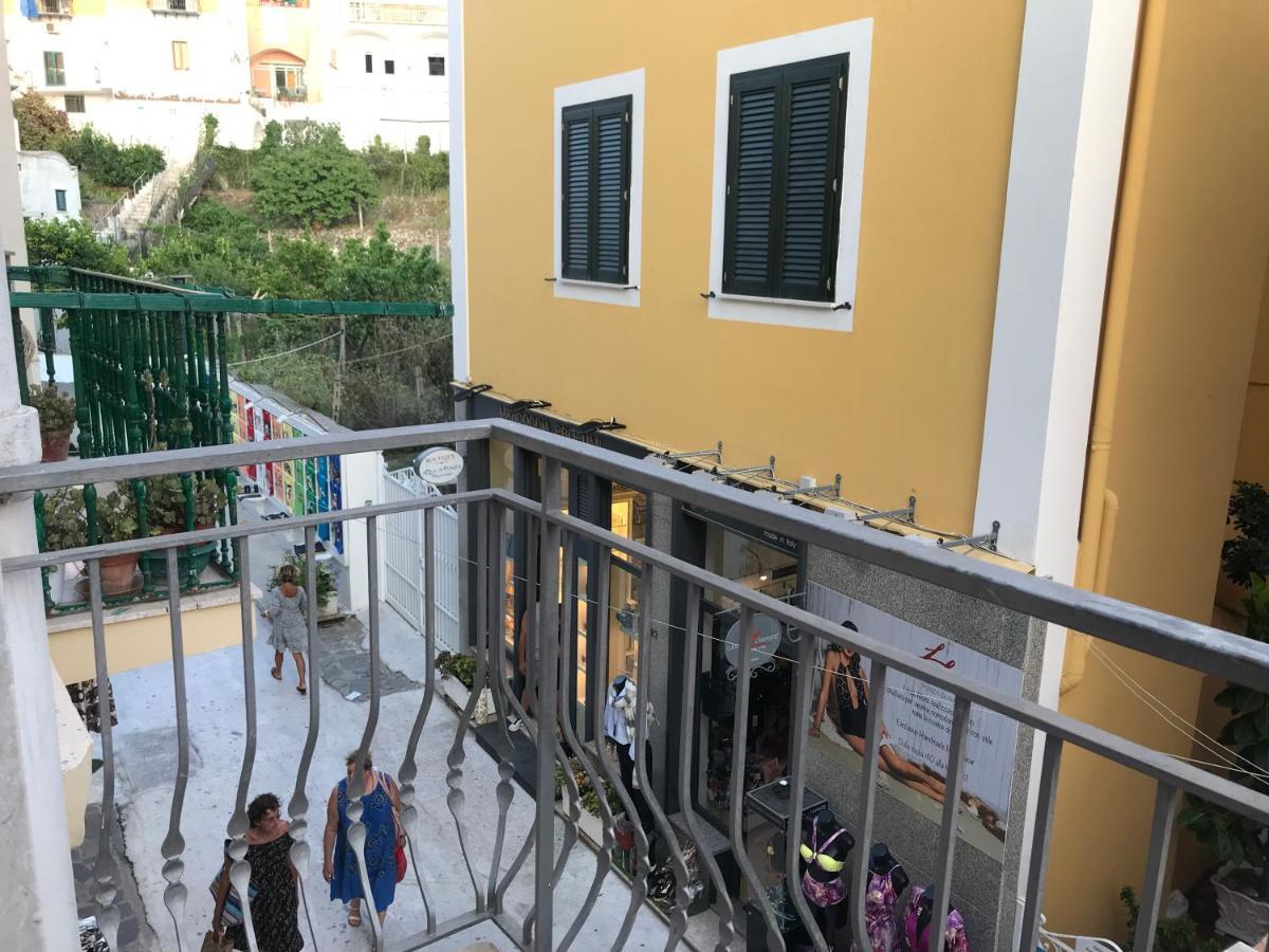 Porto di Ponza - Immobilevante Esterno foto